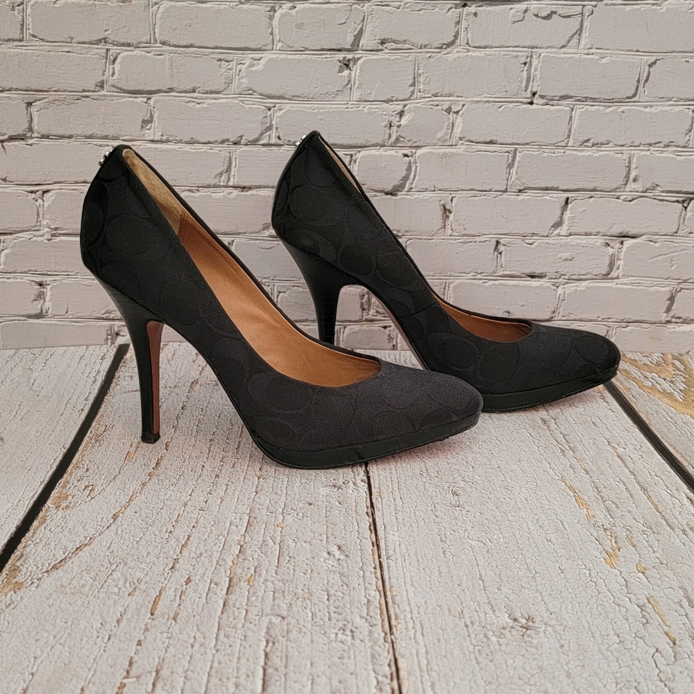 Coach "Caya" Heels - Size 7 M - Picture 2 of 9